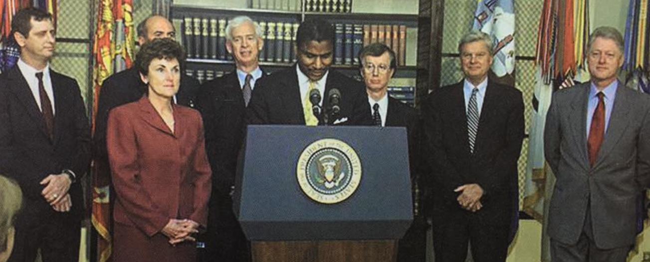 mike harkin at the white house with president clinton